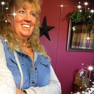 Meet your Posher, Brenda